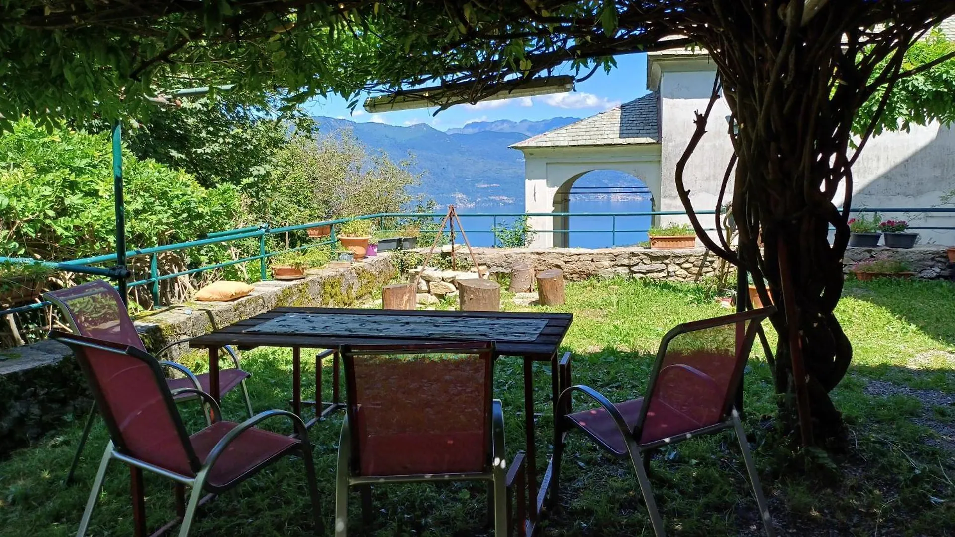 Accommodatie bij particulieren La Stanza Del Bosco Appartement Arcumeggia Italië